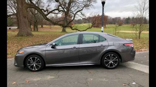 2018 Toyota Camry SE - cars & trucks - by owner - vehicle automotive... for sale in Brockton, MA
