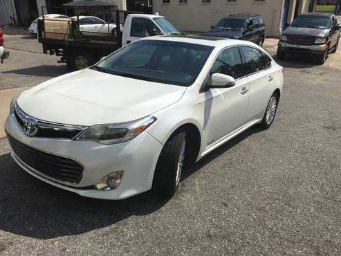 2013 Toyota Avalon Hybrid - cars & trucks - by owner - vehicle... for sale in Perry, GA