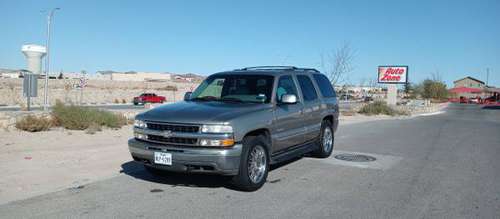02 TAHOE 4X4 - cars & trucks - by owner - vehicle automotive sale for sale in El Paso, TX