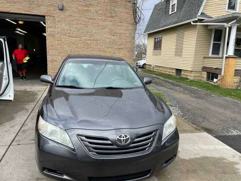 2009 TOYOTA CAMRY LE SEDAN-VERY CLEAN - - by dealer for sale in New Castle, OH