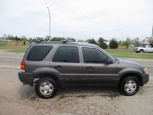 2004 Ford Escape 4dr XLS - - by dealer - vehicle for sale in Moore , Okla., OK