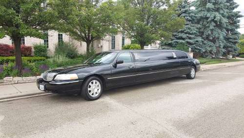 2011 Black Lincoln Town Car TIFFANY stretch limousine [30668] - cars... for sale in Norridge, IL