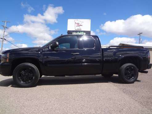 2013 Chevrolet Silverado K1500 Z71 4x4 - LOW MILES! Mint! MUST SEE! for sale in Wyoming, MN