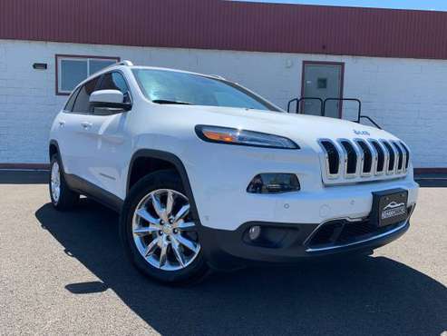 2015 JEEP CHEROKEE LIMITED 4X4 4DR SUV - - by dealer for sale in Springfield, IL