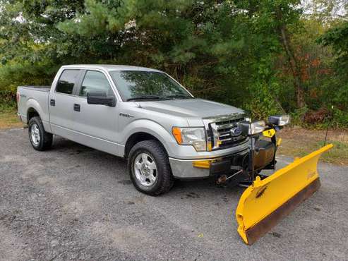 2010 Ford F150 Super Crew Cab XLT 4WD - Fisher PLOW - cars & trucks... for sale in West Bridgewater, MA