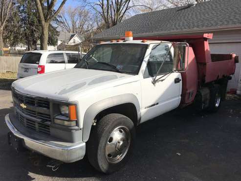 2000 Chevrolet 3500 Dump - cars & trucks - by owner - vehicle... for sale in Dekalb, IL
