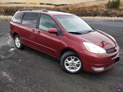 Ready for snow? AWD minivan seats 7. - cars & trucks - by owner -... for sale in Pullman, WA