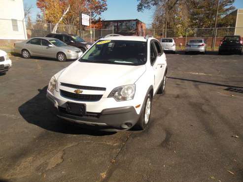 2013 chevy captiva - cars & trucks - by dealer - vehicle automotive... for sale in West Hartford, CT