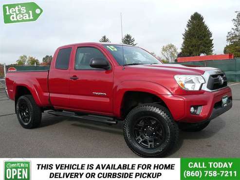 2015 Toyota Tacoma Ext Cab: V6, 4WD, 3 Lift, New Tires/Brakes - cars... for sale in East Windsor, MA