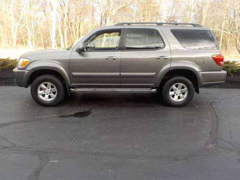 2005 TOYOTA SEQUOIA/NEW FRAME for sale in Abington, MA