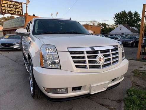 2009 Cadillac Escalade Base AWD 4dr SUV w/V8 Ultra Luxury Collection... for sale in Detroit, MI