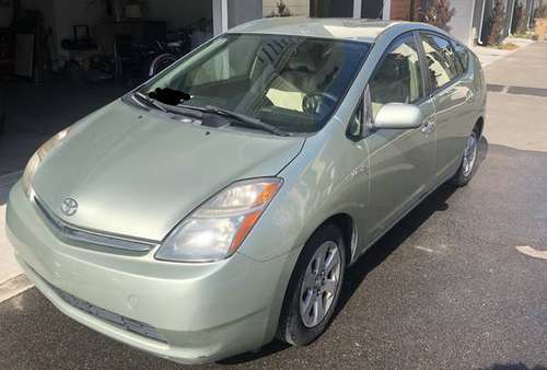 2007 Toyota Prius - Lifetime Warranty Battery, Needs CATs - cars & for sale in Santa Barbara, CA