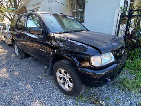 2004 Isuzu Rodeo - cars & trucks - by dealer - vehicle automotive sale for sale in TAMPA, FL