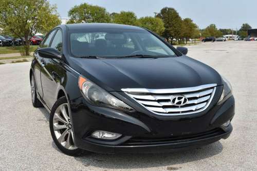 2013 Hyundai Sonata SE ***47K MILES ONLY*** - cars & trucks - by... for sale in Omaha, IA