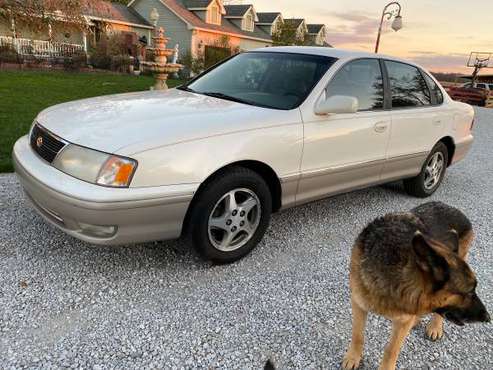 1999 Toyota Avalon XLS - cars & trucks - by owner - vehicle... for sale in Shelbyville, IN