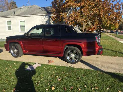 2006 Chevy Avalanche - cars & trucks - by owner - vehicle automotive... for sale in Clawson, MI