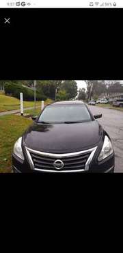 2014 NISSAN ALTIMA - cars & trucks - by owner - vehicle automotive... for sale in Davenport, IA
