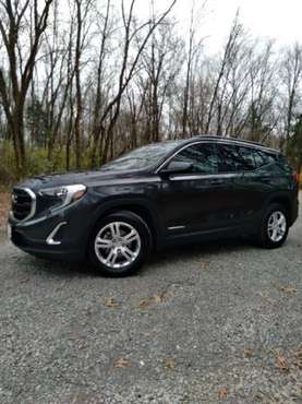 2018 GMC Terrain SLE - cars & trucks - by owner - vehicle automotive... for sale in Benton, IL