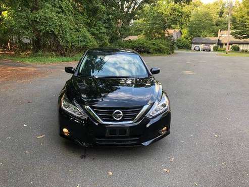 2018 Nissan Altima SV for sale in Louisville, KY