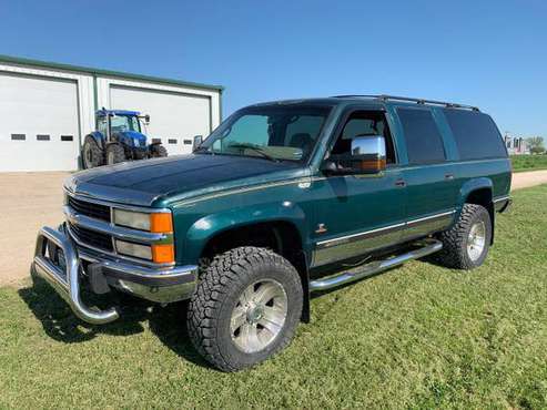 1995 Chevy Suburban - cars & trucks - by owner - vehicle automotive... for sale in Versailles, MO