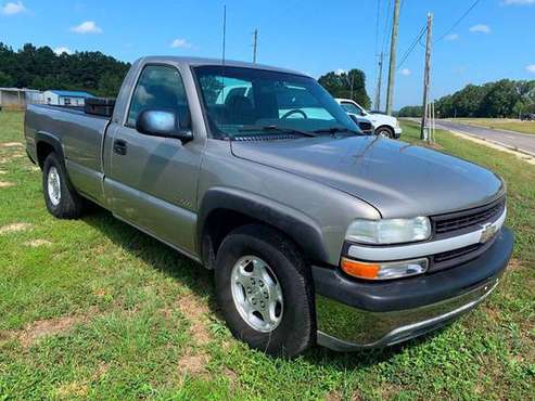 2000 Chevy 1500 for sale in Hattiesburg, MS
