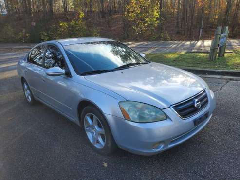2004 Nissan Altima 3.5 SE - cars & trucks - by owner - vehicle... for sale in Cumming, GA