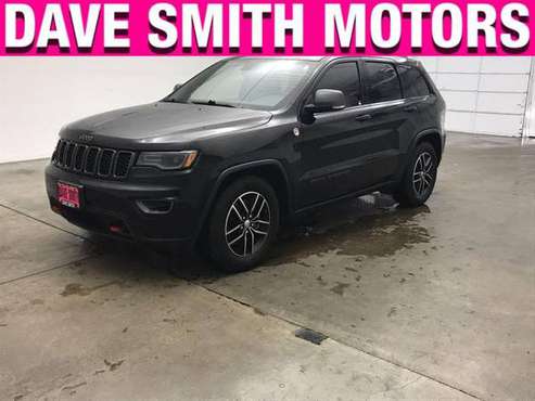 2017 Jeep Grand Cherokee 4x4 4WD SUV Trailhawk - cars & trucks - by... for sale in Kellogg, ID