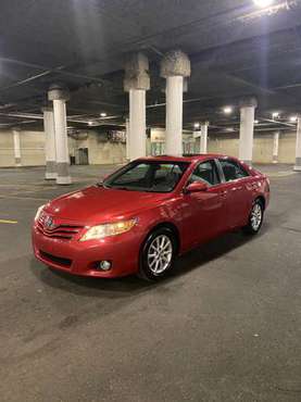2011 Toyota Camry XLE - - by dealer - vehicle for sale in Syracuse, NY
