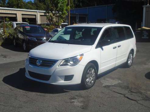 2014 VOLKSWAGEN ROUTAN $1,700 CASH DOWN APPROVES YOUR CREDIT - cars... for sale in Stone Mountain, GA
