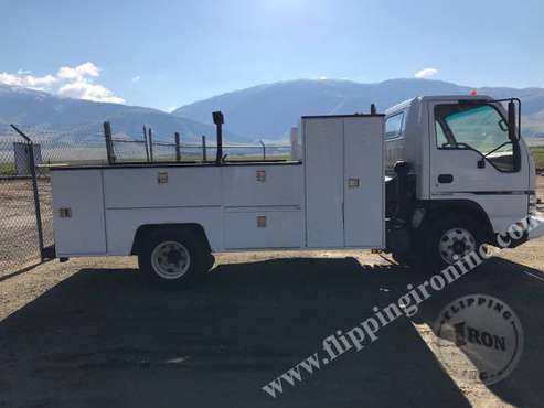 2007 Chevy Isuzu 4500 Utility/Service Truck - cars & trucks - by... for sale in Bakersfield, CA