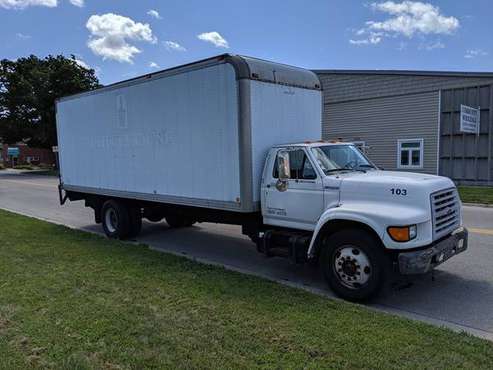 1998 Ford Box Truck for sale in Waterloo, IA