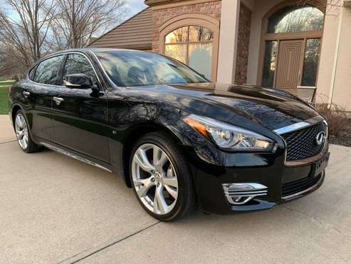 2017 INFINITI Q70L AWD 15K TECH, DLX TOURING, PREM, & 20" TIRE PACKAGE for sale in Leawood, MO