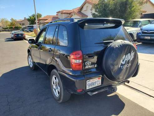 2004 Toyota Rav4 automatic clean title - cars & trucks - by owner -... for sale in Palmdale, CA