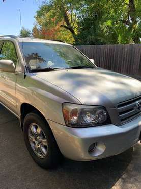 2005 Toyota Highlander - cars & trucks - by owner - vehicle... for sale in Santa Rosa, CA