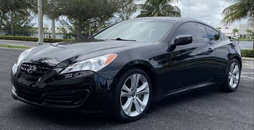2012 HYUNDAI GENESIS COUPE 2.0T - cars & trucks - by dealer -... for sale in west park, FL