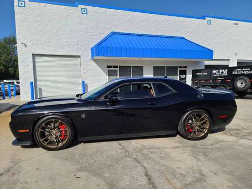 2019 Dodge Challenger Hellcat 20" wheels sunroof low miles like new... for sale in Orlando, FL