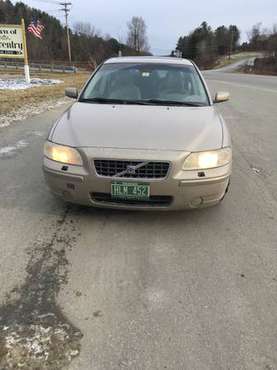 2005 Volvo S-60 2.5T - cars & trucks - by owner - vehicle automotive... for sale in Irasburg, VT