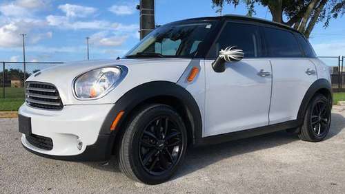 Mini Cooper Countryman Base - cars & trucks - by owner - vehicle... for sale in Fort Lauderdale, FL