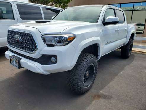 4X4 2018 TOYOTA TACOMA DOUBLE CAB TRD SPORT 4X4 - cars & trucks - by... for sale in Kihei, HI