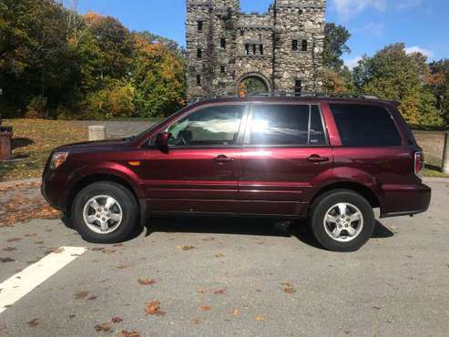 2007 Honda Pilot - Ex Sport Utility 4D - cars & trucks - by owner -... for sale in Worcester, MA