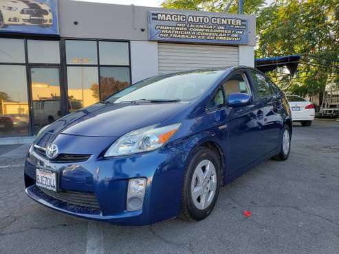 2010 TOYOTA PRIUS III HYBRID "SUPER CLEAN" - cars & trucks - by... for sale in Canoga Park, CA