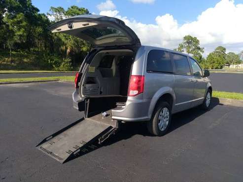 Handicap Van - 2018 Dodge Grand Caravan - - by dealer for sale in Brandon, FL