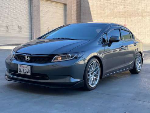2012 HONDA CIVIC, CLEAN CARFAX, RUNS EXCELLENT, LOW MILES - cars & for sale in San Jose, CA