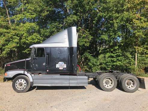 1994 Volvo with Cat 3406-C motor for sale in Norwich, OH
