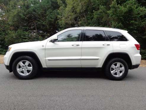 2011 Jeep Grand Cherokee 4WD Laredo ~ 2 Owners Well Maint. VERY... for sale in Sequim, WA