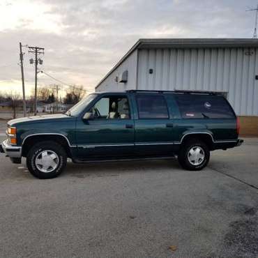 1999 Chevy Suburban K1500 - cars & trucks - by owner - vehicle... for sale in Neenah, WI