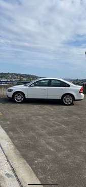 2005 Volvo S40 $3,500 OBO - cars & trucks - by owner - vehicle... for sale in Seattle, WA