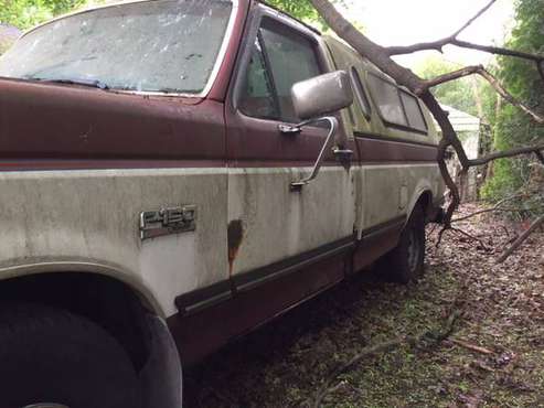 90 Ford 150 lariat not running for sale in Akron, OH