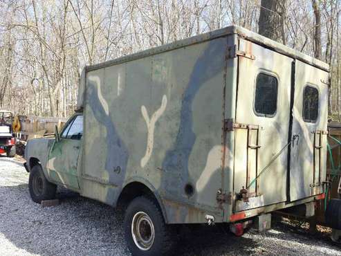 1977 Dodge 4x4 military ambulance for sale in Fort Wayne, IN