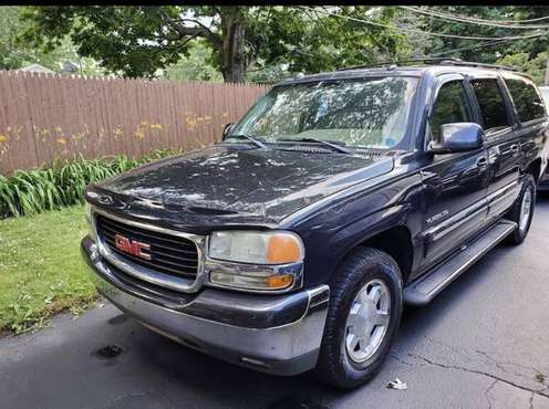 2004 GMC Yukon Xl - cars & trucks - by owner - vehicle automotive sale for sale in Lockport, NY